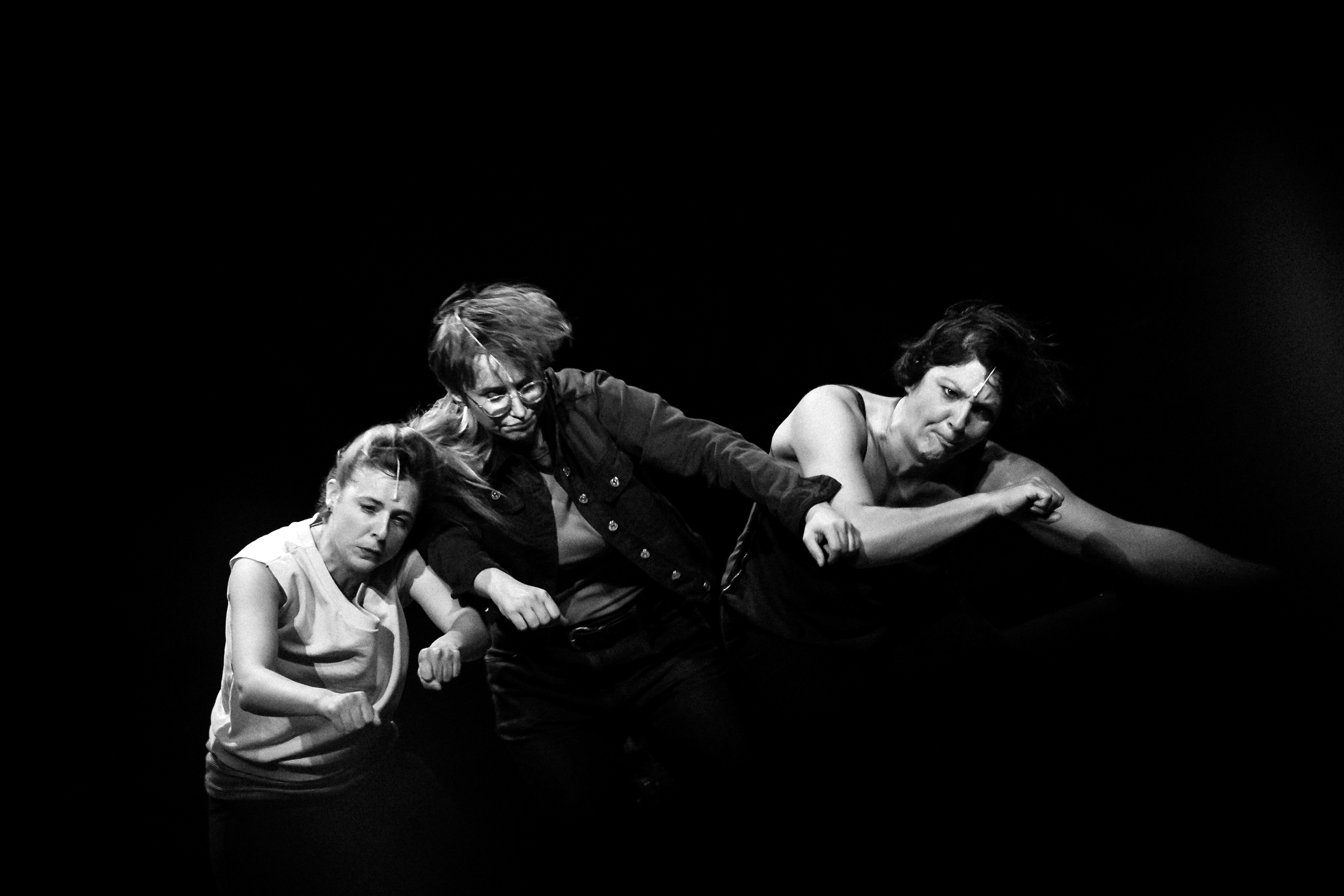 Collectif 36 : représentation de « À quoi tu joues ? »